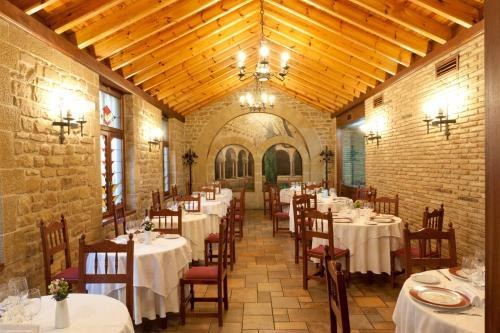 Hotel Beratxa photo 2