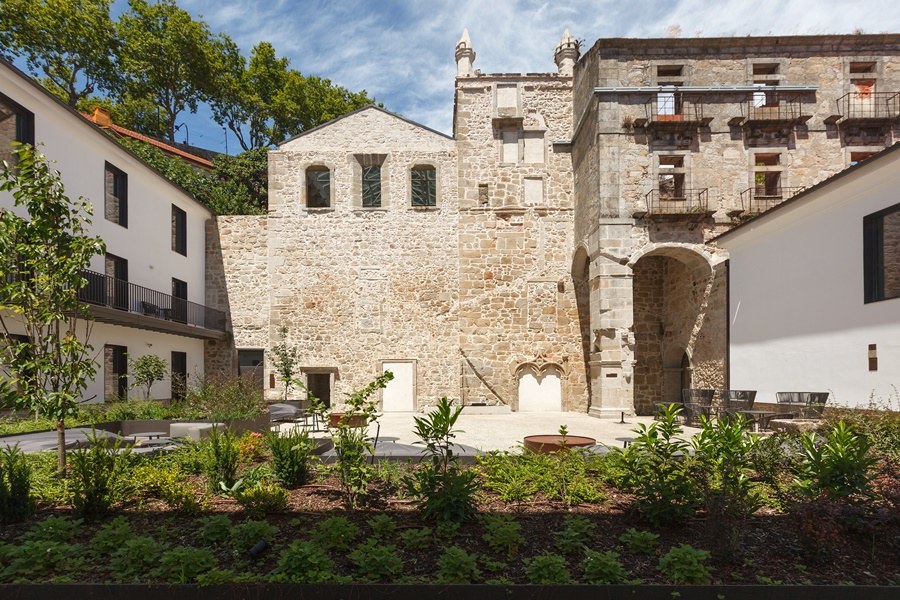 NEYA PORTO HOTEL