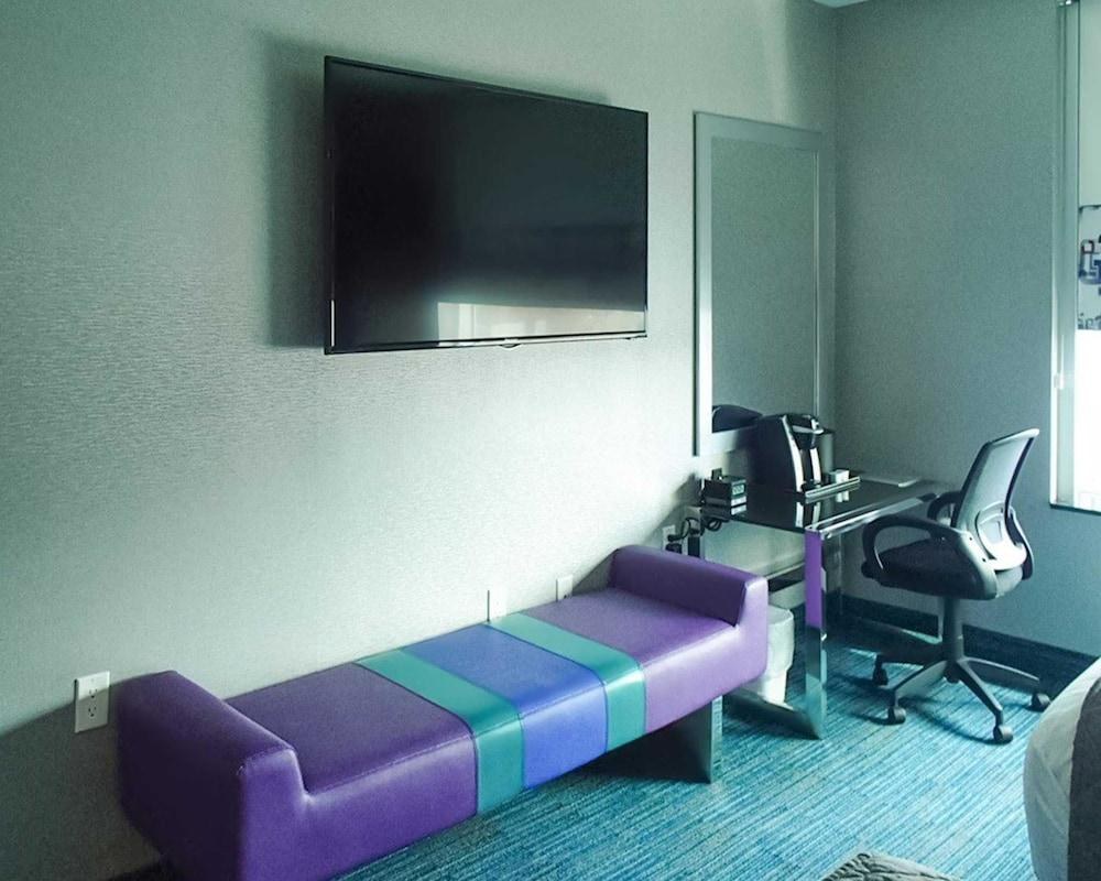 UMBRELLA HOTEL AN ASCEND HOTEL COLLECTION MEMBER photo 2