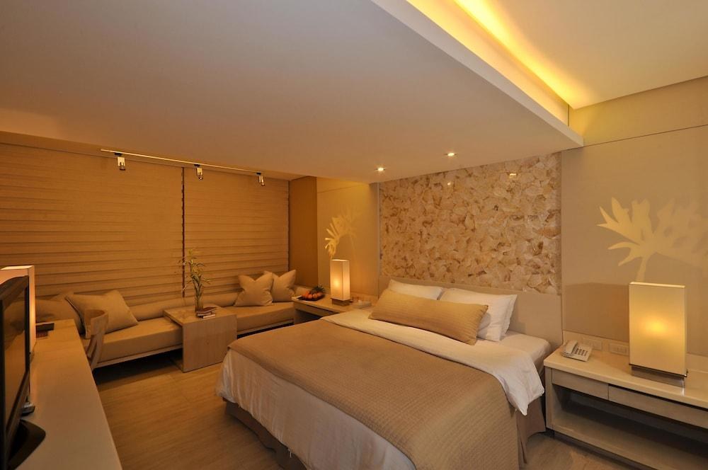 Estacio Uno Boracay Lifestyle Resort photo 1