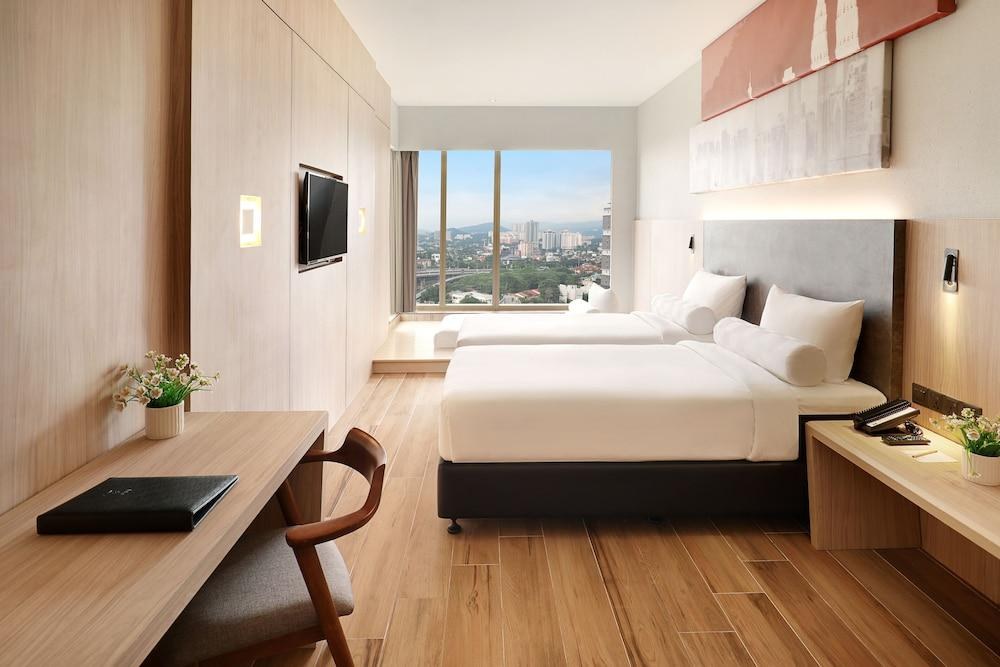 ibis Kuala Lumpur City Centre photo 1
