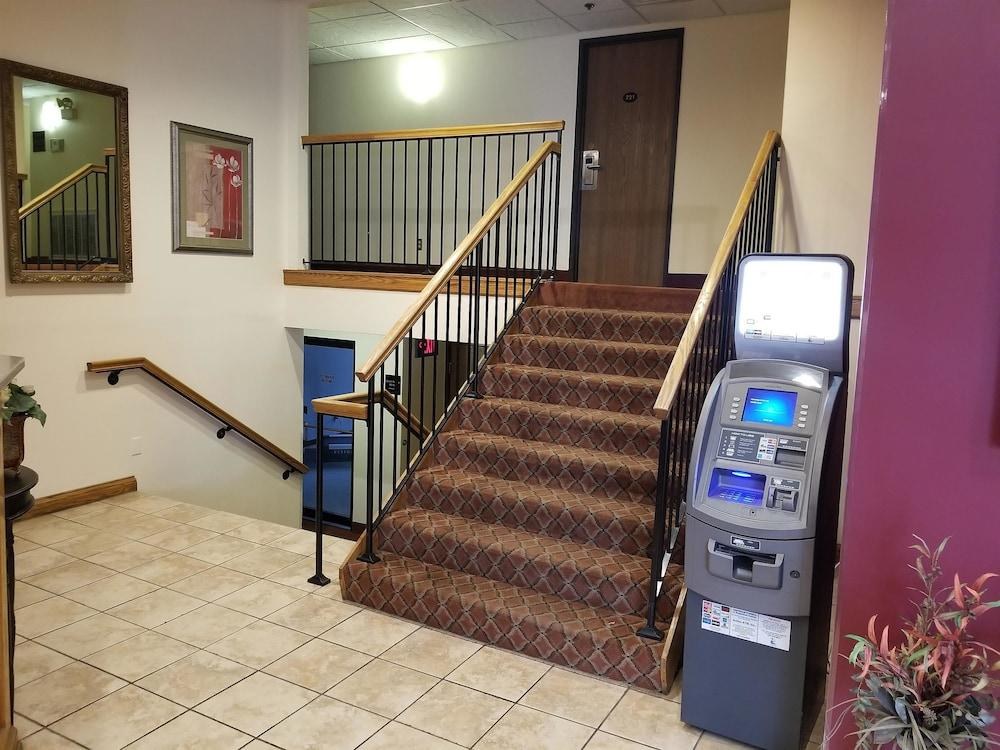 Americas Best Value Inn St. Louis South photo 3
