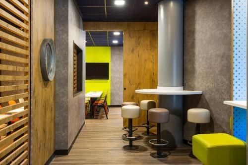 ibis budget Bordeaux Centre Gare Saint-Jea photo 1