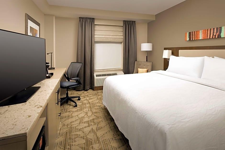 Hilton Garden Inn San Antonio Downtown Riverwalk photo 3