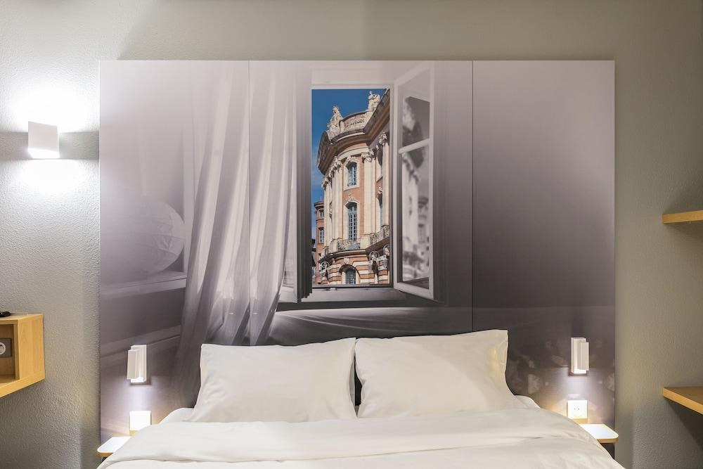 B&B HOTEL Toulouse Cité de l'Espace Mouchotte photo 1