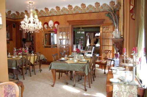 Schuster Mansion Bed & Breakfast photo 1