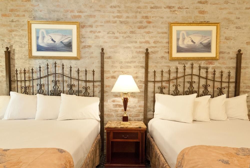 Place D'Armes Hotel photo 1