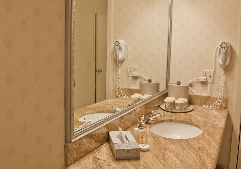Place D'Armes Hotel photo 3