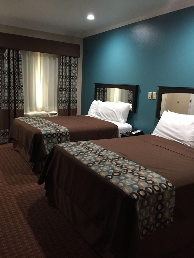 SCOTTISH INNS & SUITES TIMBER CREEK, HOUSTON, TX photo 1