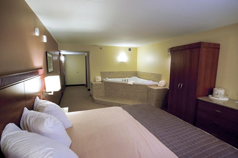 Canad Inns Destination Center Grand Forks photo 1