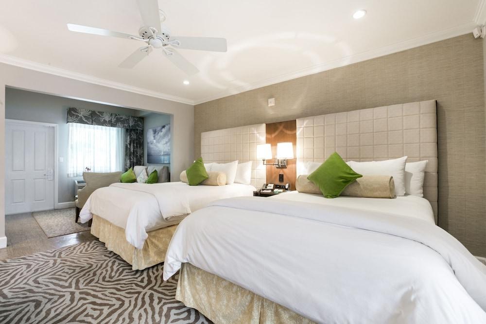 Almond Tree Inn - Adults Only photo 2