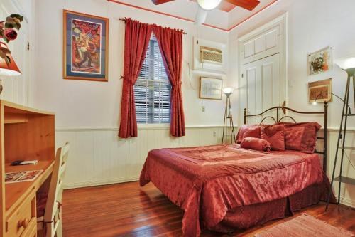 The Burgundy Bed and Breakfast photo 4