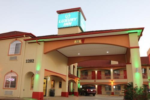 Scottish Inns & Suites IAH Airport-Beltway 8 photo 1
