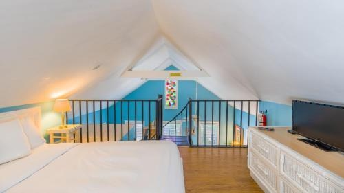 Seascape Tropical Inn photo 2
