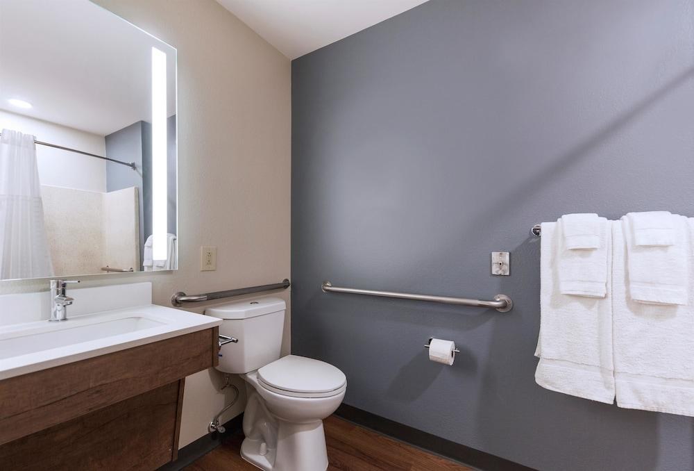 Extended Stay America Premier Suites - Nashville - Vanderbilt photo 3