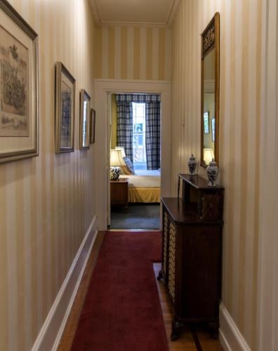 La Reserve Bed & Breakfast photo 1