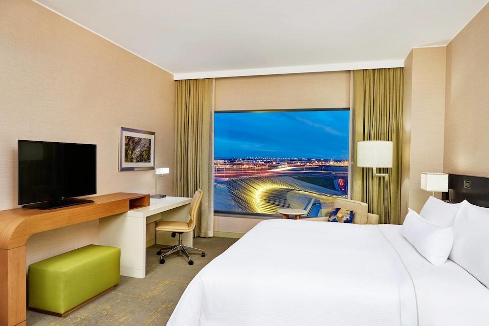 THE WESTIN DENVER INTERNATIONAL AIRPORT photo 2