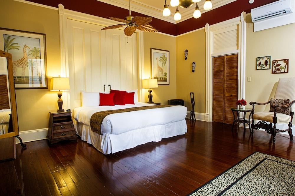 Marrero's Guest Mansion photo 2