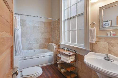 Elysian Fields Inn photo 1