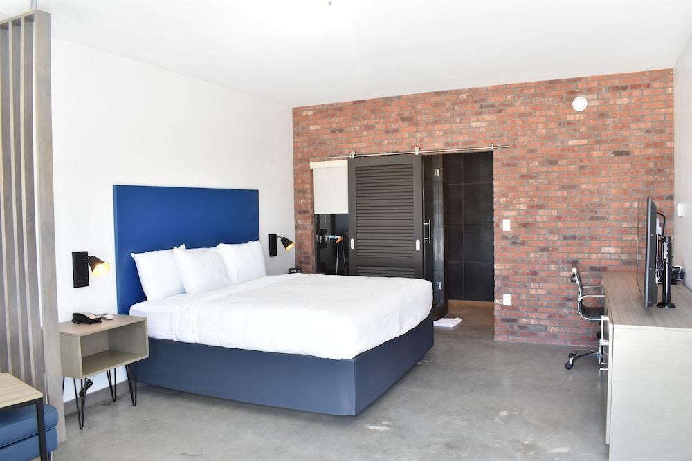 HOTEL BELLA photo 2