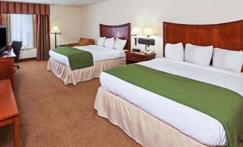 Tulsa Square Hotel Central, I-44 By OYO photo 2