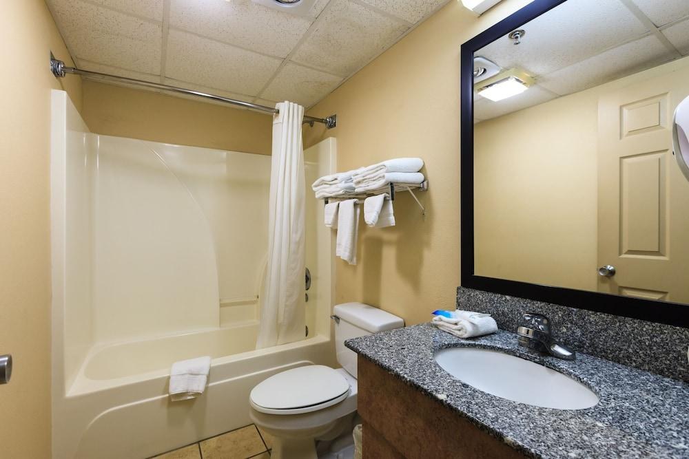 Park Grove Inn photo 3