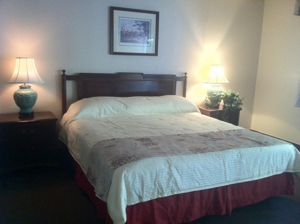Caravelle Inn Extended Stay photo 1