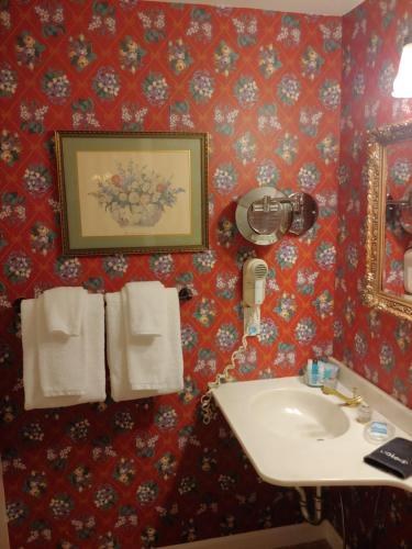 The Cornell Inn photo 4
