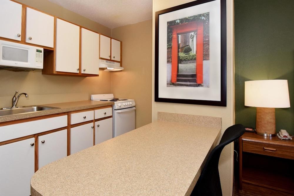 Extended Stay America Suites - Tulsa - Midtown photo 2