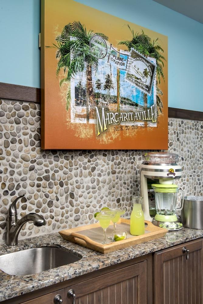 Margaritaville Island Hotel photo 2