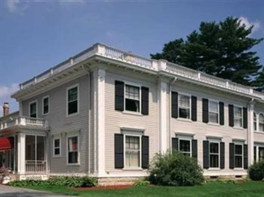 Gateways Inn