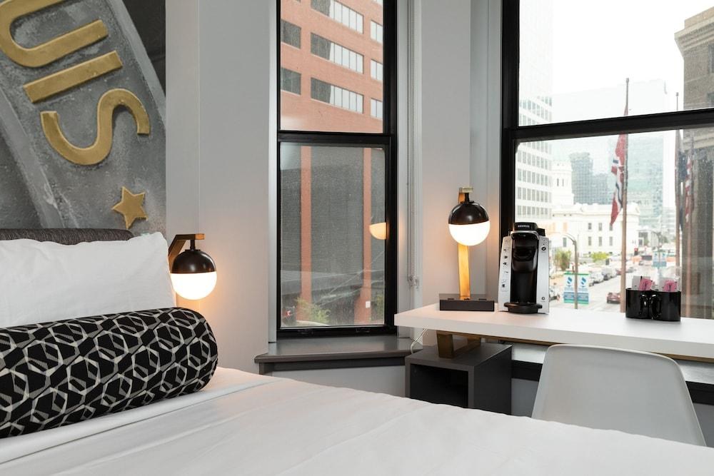 Hotel Indigo - St. Louis - Downtown by IHG photo 2