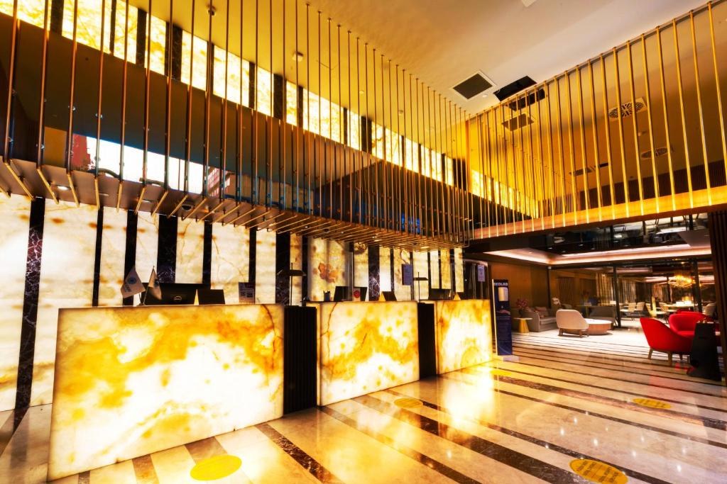 THE CRATON HOTEL photo 1