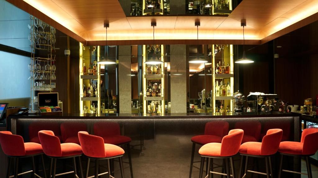 THE CRATON HOTEL photo 2