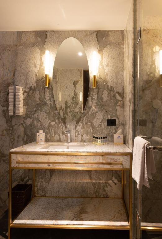 THE CRATON HOTEL photo 4