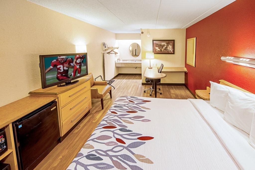 RED ROOF INN VIRGINIA BEACH photo 2