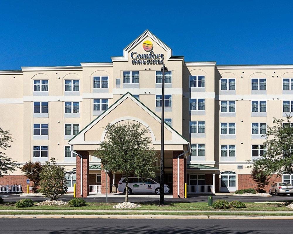 Comfort Inn & Suites Virginia Beach - Norfolk Airport