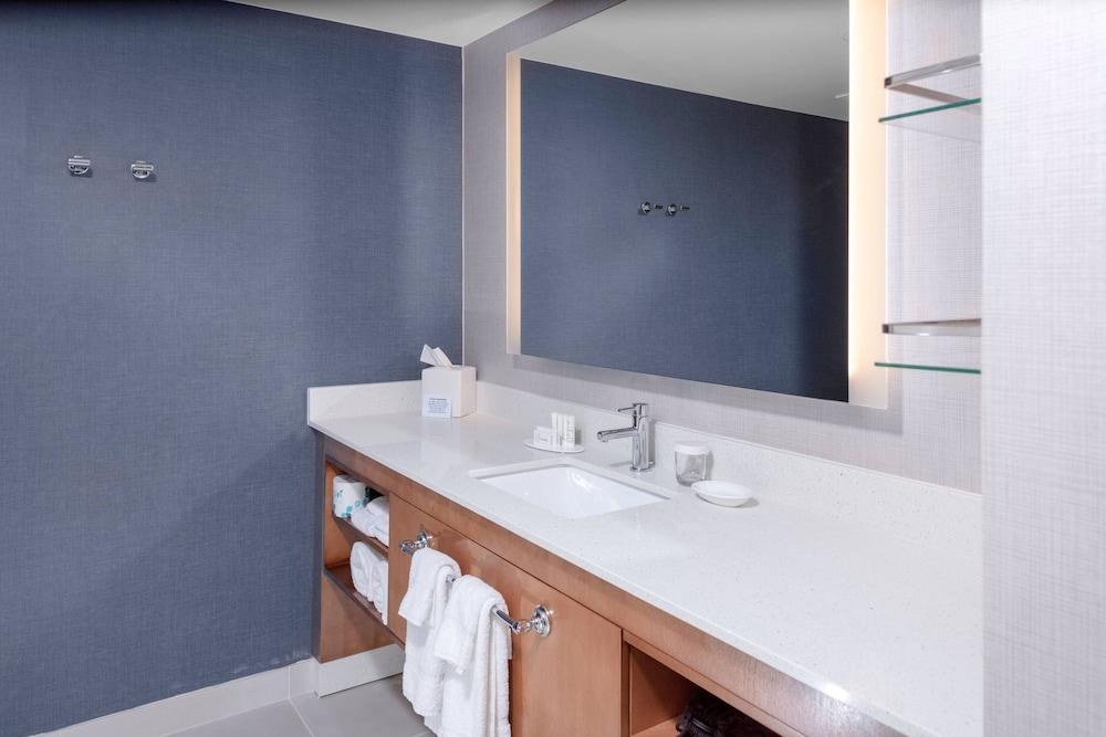 Residence Inn by Marriott Virginia Beach Town Center photo 3