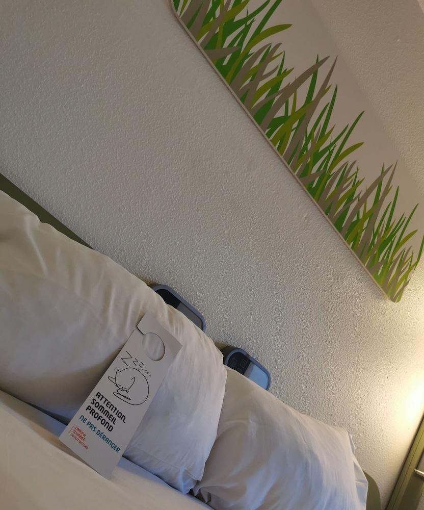 Ibis Budget Bordeaux Centre Mériadeck photo 2