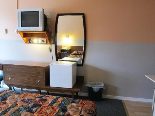 Norfolk Motel photo 4