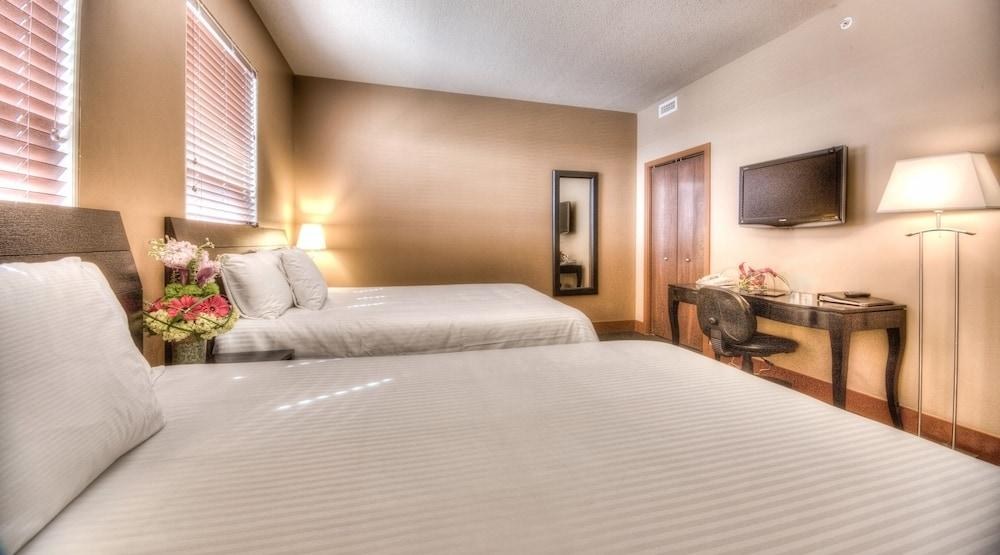 Podollan Inn & Spa - Grande Prairie photo 1