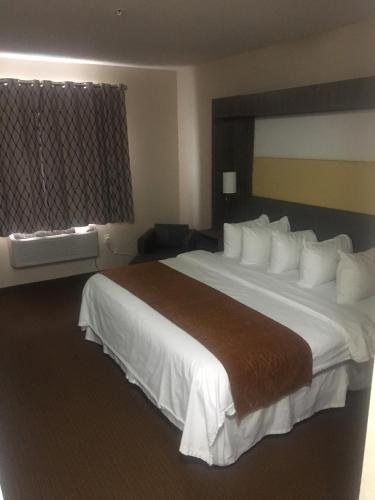 Southfort Inn photo 3