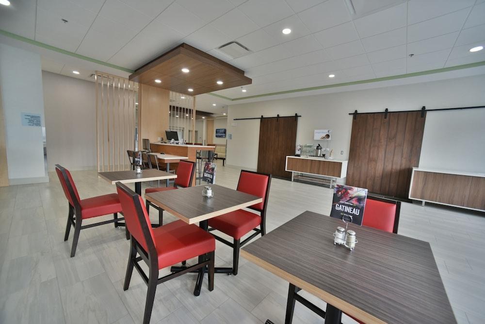 Holiday Inn Express & Suites - Gatineau - Ottawa, an IHG Hotel photo 3