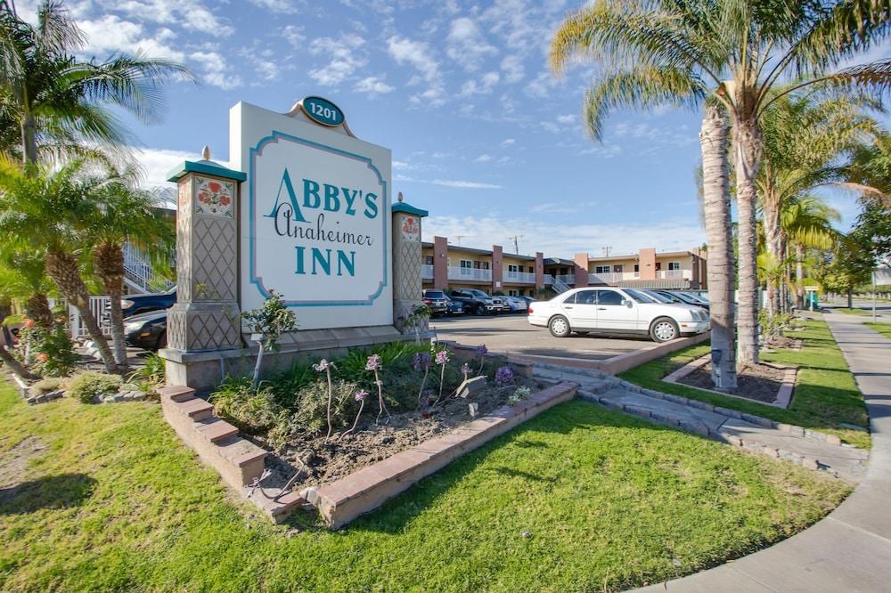 Abby's Anaheimer Inn photo 3