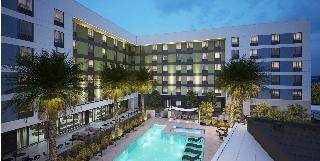 Hampton  & Suites Las Vegas Convention Center photo 1