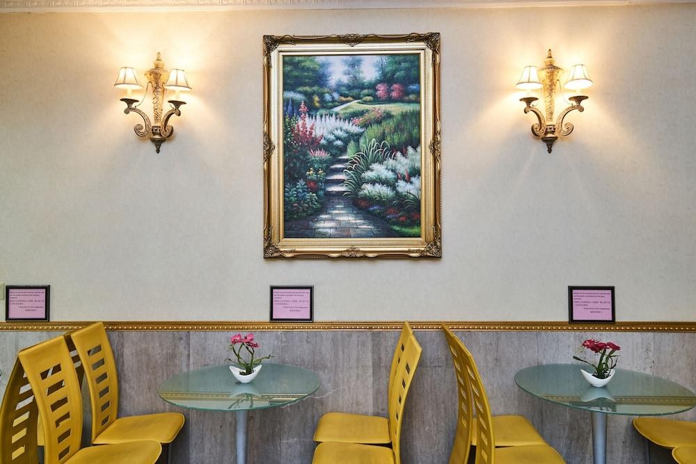 Flushing Hotel photo 3