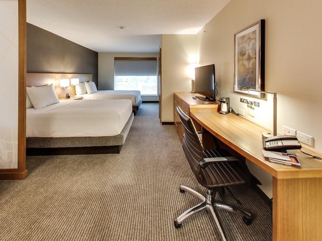 Doubletree By Hilton Edmonton Downtown photo 3