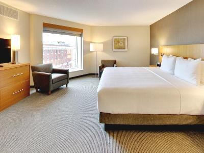 Doubletree By Hilton Edmonton Downtown photo 4