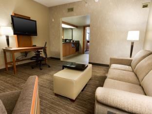 Drury Inn & Suites Austin North photo 1