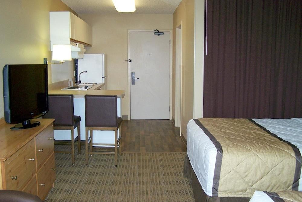 Extended Stay America Suites - Austin - Downtown - Town Lake photo 1